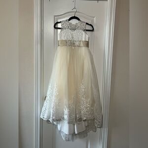 Elegant Cream Girls Dress with Embroidered Details